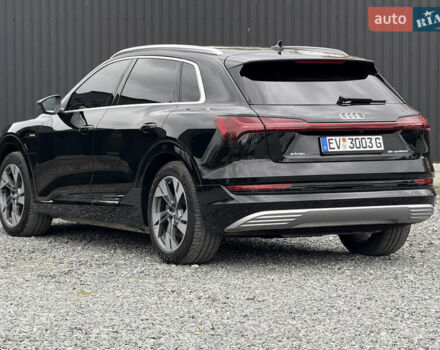 Черный Ауди E-Tron, объемом двигателя 0 л и пробегом 77 тыс. км за 30900 $, фото 28 на Automoto.ua