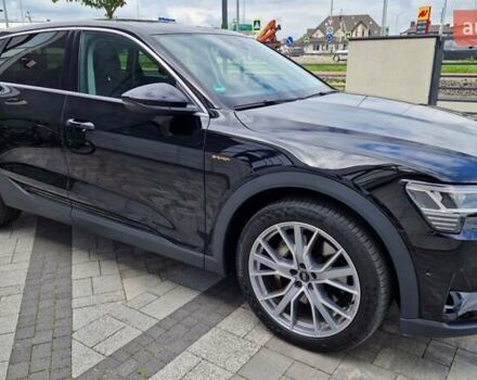 Черный Ауди E-Tron, объемом двигателя 0 л и пробегом 36 тыс. км за 26000 $, фото 46 на Automoto.ua