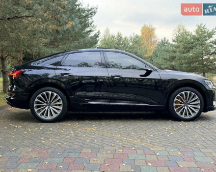 Черный Ауди E-Tron, объемом двигателя 0 л и пробегом 155 тыс. км за 33300 $, фото 9 на Automoto.ua
