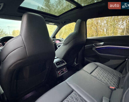 Черный Ауди E-Tron, объемом двигателя 0 л и пробегом 155 тыс. км за 33300 $, фото 21 на Automoto.ua