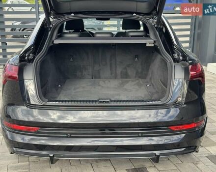 Черный Ауди E-Tron, объемом двигателя 0 л и пробегом 85 тыс. км за 30900 $, фото 31 на Automoto.ua