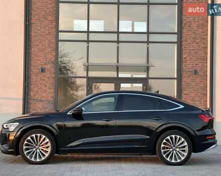 Ауди E-Tron 2020 в Тернополе на Automoto.ua Черный Ауди E-Tron, объемом двигателя 0 л и пробегом 119 тыс. км за 28500 $, фото 26 на Automoto.ua