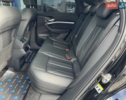 Черный Ауди E-Tron, объемом двигателя 0 л и пробегом 85 тыс. км за 30900 $, фото 27 на Automoto.ua