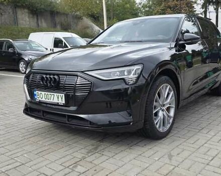 Черный Ауди E-Tron, объемом двигателя 0 л и пробегом 138 тыс. км за 29900 $, фото 6 на Automoto.ua