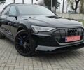 Чорний Ауді E-Tron, об'ємом двигуна 0 л та пробігом 120 тис. км за 33500 $, фото 7 на Automoto.ua