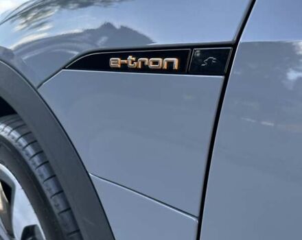 Черный Ауди E-Tron, объемом двигателя 0 л и пробегом 88 тыс. км за 29500 $, фото 6 на Automoto.ua