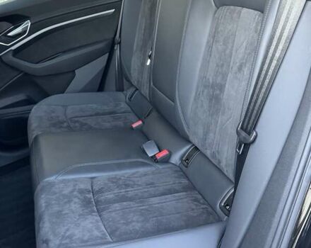 Чорний Ауді E-Tron, об'ємом двигуна 0 л та пробігом 253 тис. км за 24200 $, фото 42 на Automoto.ua