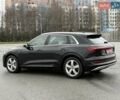 Чорний Ауді E-Tron, об'ємом двигуна 0 л та пробігом 109 тис. км за 27900 $, фото 11 на Automoto.ua