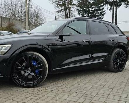 Чорний Ауді E-Tron, об'ємом двигуна 0 л та пробігом 120 тис. км за 33500 $, фото 13 на Automoto.ua