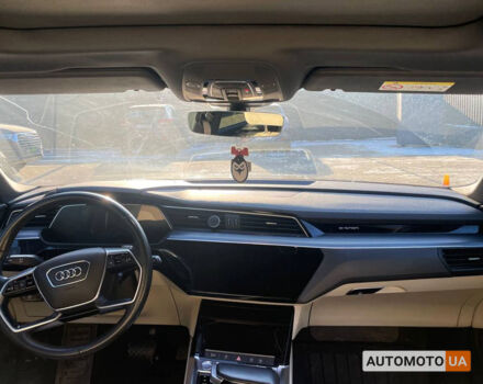 Черный Ауди E-Tron, объемом двигателя 95 л и пробегом 148 тыс. км за 34000 $, фото 9 на Automoto.ua