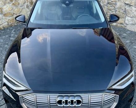 Чорний Ауді E-Tron, об'ємом двигуна 0 л та пробігом 253 тис. км за 24200 $, фото 6 на Automoto.ua