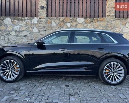 Чорний Ауді E-Tron, об'ємом двигуна 0 л та пробігом 253 тис. км за 24200 $, фото 3 на Automoto.ua