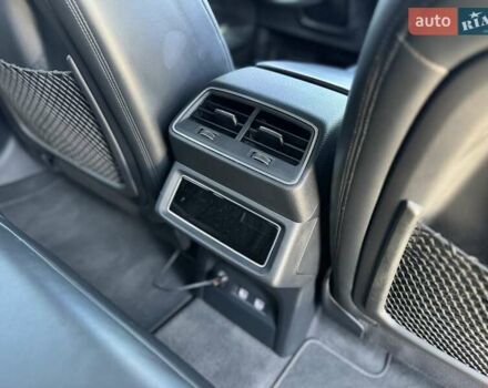 Ауді E-Tron 2020 у Києві на Automoto.ua Чорний Ауді E-Tron, об'ємом двигуна 0 л та пробігом 44 тис. км за 35999 $, фото 56 на Automoto.ua