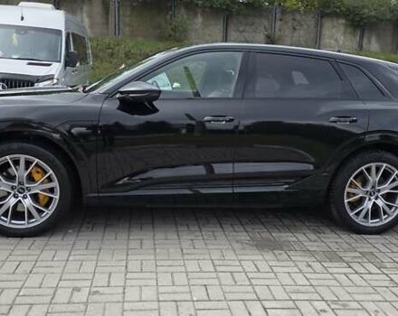 Черный Ауди E-Tron, объемом двигателя 0 л и пробегом 138 тыс. км за 29900 $, фото 2 на Automoto.ua