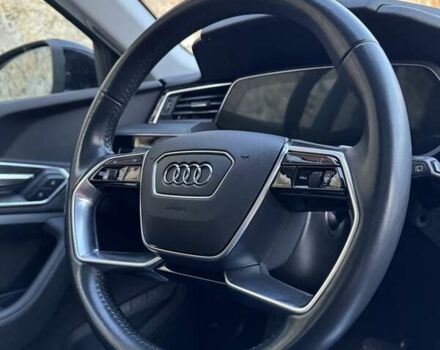Чорний Ауді E-Tron, об'ємом двигуна 0 л та пробігом 253 тис. км за 24200 $, фото 31 на Automoto.ua