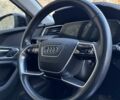 Чорний Ауді E-Tron, об'ємом двигуна 0 л та пробігом 253 тис. км за 24200 $, фото 31 на Automoto.ua