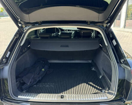 Чорний Ауді E-Tron, об'ємом двигуна 0 л та пробігом 120 тис. км за 27800 $, фото 9 на Automoto.ua