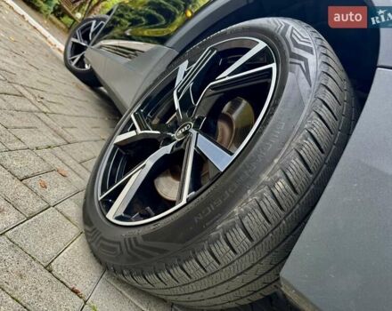Чорний Ауді E-Tron, об'ємом двигуна 0 л та пробігом 159 тис. км за 24500 $, фото 59 на Automoto.ua