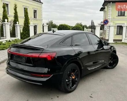 Черный Ауди E-Tron, объемом двигателя 0 л и пробегом 59 тыс. км за 33500 $, фото 2 на Automoto.ua