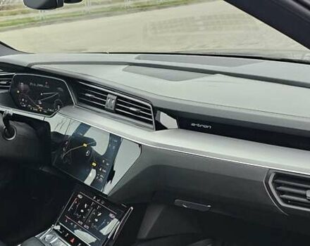 Чорний Ауді E-Tron, об'ємом двигуна 0 л та пробігом 120 тис. км за 33500 $, фото 86 на Automoto.ua