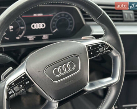 Черный Ауди E-Tron, объемом двигателя 0 л и пробегом 130 тыс. км за 26500 $, фото 27 на Automoto.ua