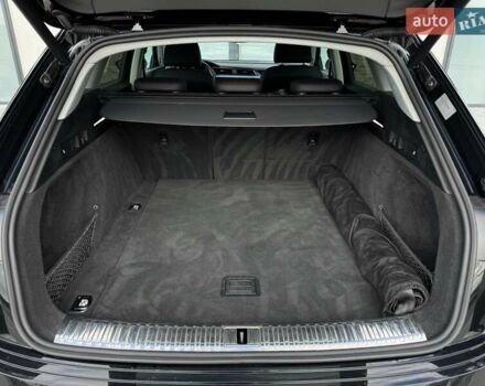 Черный Ауди E-Tron, объемом двигателя 0 л и пробегом 130 тыс. км за 22300 $, фото 63 на Automoto.ua