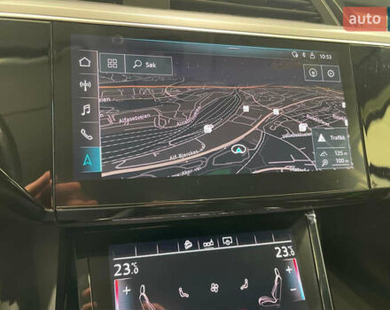 Черный Ауди E-Tron, объемом двигателя 0 л и пробегом 125 тыс. км за 21700 $, фото 13 на Automoto.ua