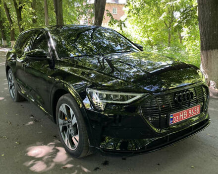 Черный Ауди E-Tron, объемом двигателя 0 л и пробегом 199 тыс. км за 27999 $, фото 25 на Automoto.ua