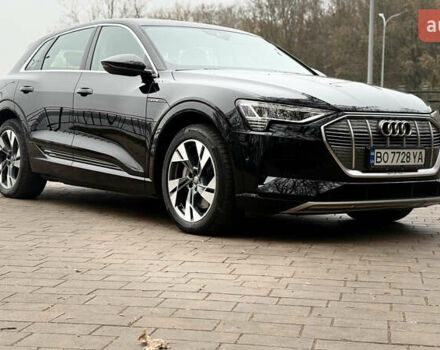 Черный Ауди E-Tron, объемом двигателя 0 л и пробегом 146 тыс. км за 27500 $, фото 10 на Automoto.ua