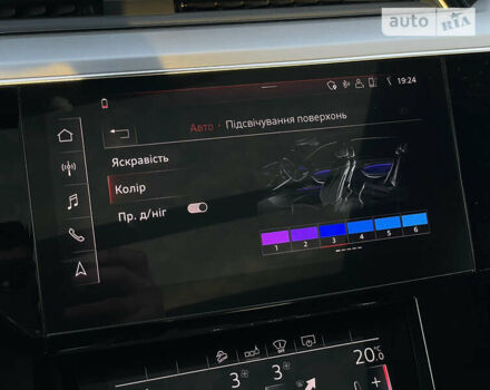 Черный Ауди E-Tron, объемом двигателя 0 л и пробегом 50 тыс. км за 43500 $, фото 90 на Automoto.ua