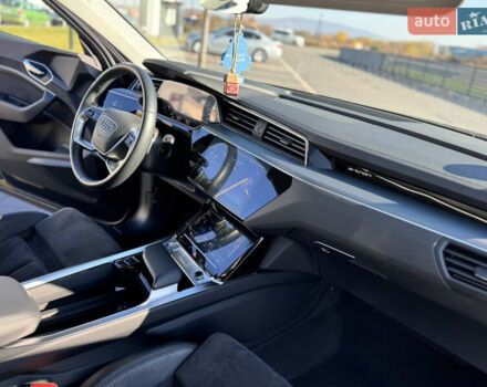 Черный Ауди E-Tron, объемом двигателя 0 л и пробегом 126 тыс. км за 27500 $, фото 31 на Automoto.ua