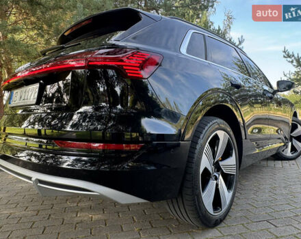 Черный Ауди E-Tron, объемом двигателя 0 л и пробегом 170 тыс. км за 28800 $, фото 13 на Automoto.ua