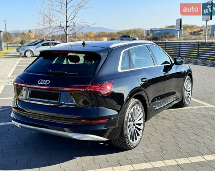 Черный Ауди E-Tron, объемом двигателя 0 л и пробегом 126 тыс. км за 27500 $, фото 5 на Automoto.ua