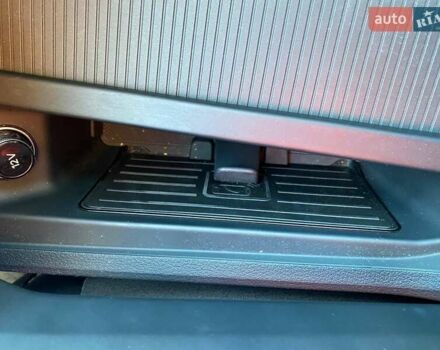 Черный Ауди E-Tron, объемом двигателя 0 л и пробегом 61 тыс. км за 36500 $, фото 17 на Automoto.ua