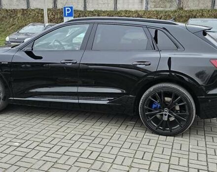 Чорний Ауді E-Tron, об'ємом двигуна 0 л та пробігом 120 тис. км за 33500 $, фото 24 на Automoto.ua
