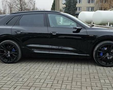 Чорний Ауді E-Tron, об'ємом двигуна 0 л та пробігом 120 тис. км за 33500 $, фото 37 на Automoto.ua