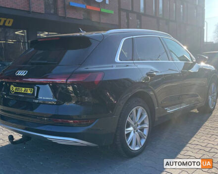 Черный Ауди E-Tron, объемом двигателя 95 л и пробегом 148 тыс. км за 34000 $, фото 5 на Automoto.ua