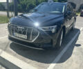 Чорний Ауді E-Tron, об'ємом двигуна 0 л та пробігом 130 тис. км за 23990 $, фото 5 на Automoto.ua