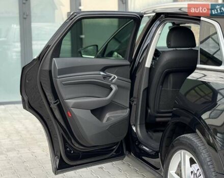 Черный Ауди E-Tron, объемом двигателя 0 л и пробегом 130 тыс. км за 22300 $, фото 59 на Automoto.ua