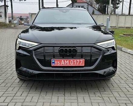 Чорний Ауді E-Tron, об'ємом двигуна 0 л та пробігом 120 тис. км за 33500 $, фото 46 на Automoto.ua