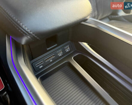 Чорний Ауді E-Tron, об'ємом двигуна 0 л та пробігом 150 тис. км за 26999 $, фото 95 на Automoto.ua