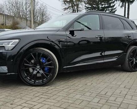 Чорний Ауді E-Tron, об'ємом двигуна 0 л та пробігом 120 тис. км за 33500 $, фото 14 на Automoto.ua