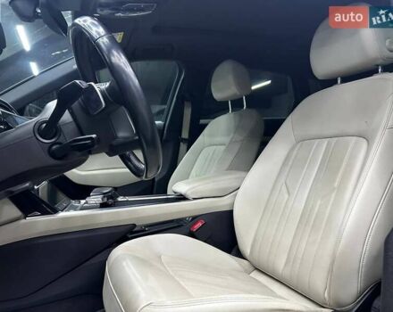 Чорний Ауді E-Tron, об'ємом двигуна 0 л та пробігом 148 тис. км за 26000 $, фото 8 на Automoto.ua