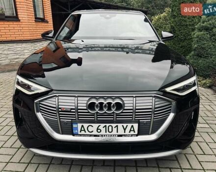 Ауди E-Tron 2020 в Луцке на Automoto.ua Черный Ауди E-Tron, объемом двигателя 0 л и пробегом 73 тыс. км за 35000 $, фото 1 на Automoto.ua