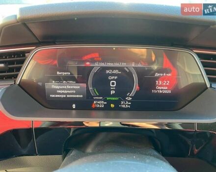 Черный Ауди E-Tron, объемом двигателя 0 л и пробегом 61 тыс. км за 36500 $, фото 14 на Automoto.ua