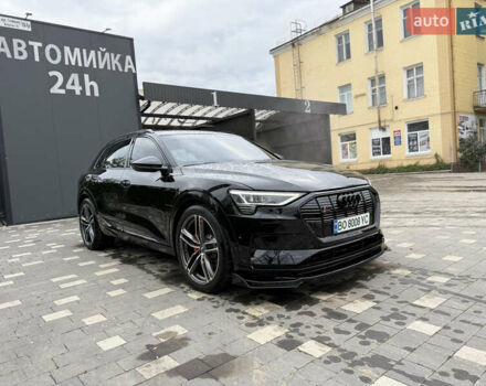 Ауди E-Tron 2020 в Бучаче на Automoto.ua Черный Ауди E-Tron, объемом двигателя 0 л и пробегом 49 тыс. км за 33500 $, фото 9 на Automoto.ua