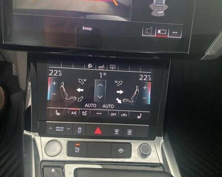 Черный Ауди E-Tron, объемом двигателя 0 л и пробегом 40 тыс. км за 29800 $, фото 20 на Automoto.ua