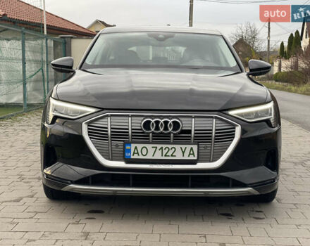 Чорний Ауді E-Tron, об'ємом двигуна 0 л та пробігом 78 тис. км за 26500 $, фото 14 на Automoto.ua