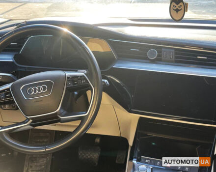 Черный Ауди E-Tron, объемом двигателя 95 л и пробегом 148 тыс. км за 34000 $, фото 8 на Automoto.ua
