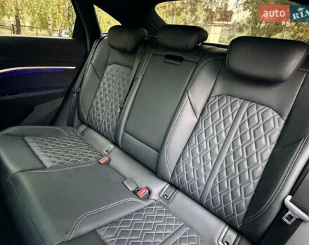 Черный Ауди E-Tron, объемом двигателя 0 л и пробегом 155 тыс. км за 33300 $, фото 23 на Automoto.ua